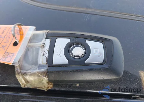 2012 BMW 528I xDrive из США, поврежденный, VIN WBAXH5C58CDW10976